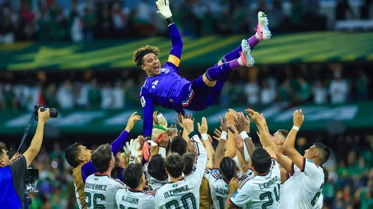 México golea a Chequia y sella una fase de grupos histórica