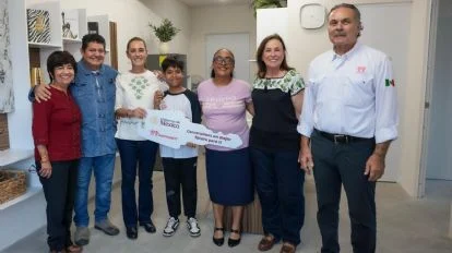 43% de avance tiene el programa de vivienda a nivel nacional: Sheinbaum al entregar 900 en Veracruz