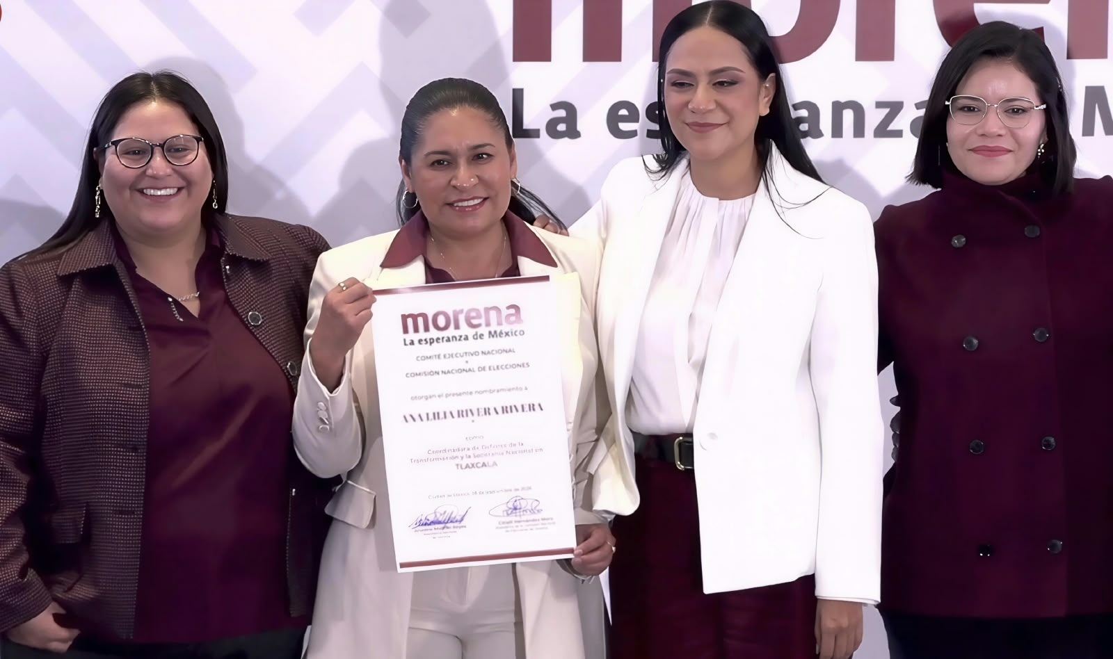 Morena destapa a Ana Lilia Rivera como coordinadora en Tlaxcala