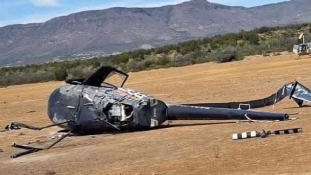 Helicóptero se desploma en la carrera Baja 500, en Ensenada