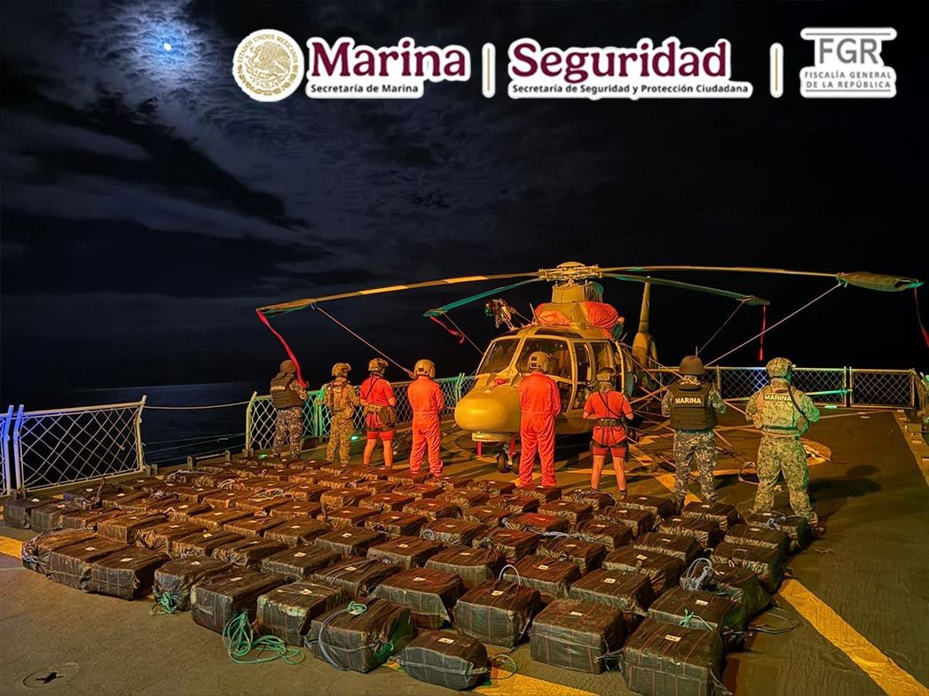 Interceptan embarcaciones con casi tres toneladas de cocaína  frente a costas de Oaxaca