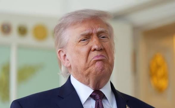 "No necesitamos a Canadá": Trump adelanta que firmará con México nuevo acuerdo comercial