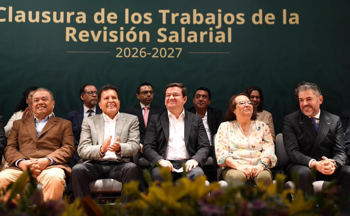 Pemex alcanza acuerdo de alza salarial de 7.5% para el sindicato
