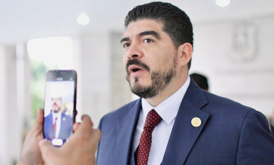 Aparece muerto diputado federal de Morena Zenyazen Escobar en Veracruz