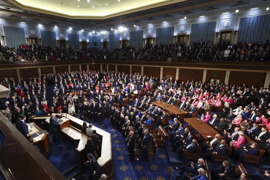 ¡Round para Trump!: Senado aprueba 70 mmdd para su plan 'antimigrante'