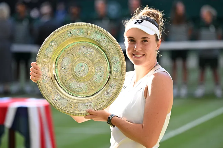 Linda Nosková es "la reina" de Wimbledon a los 21 años