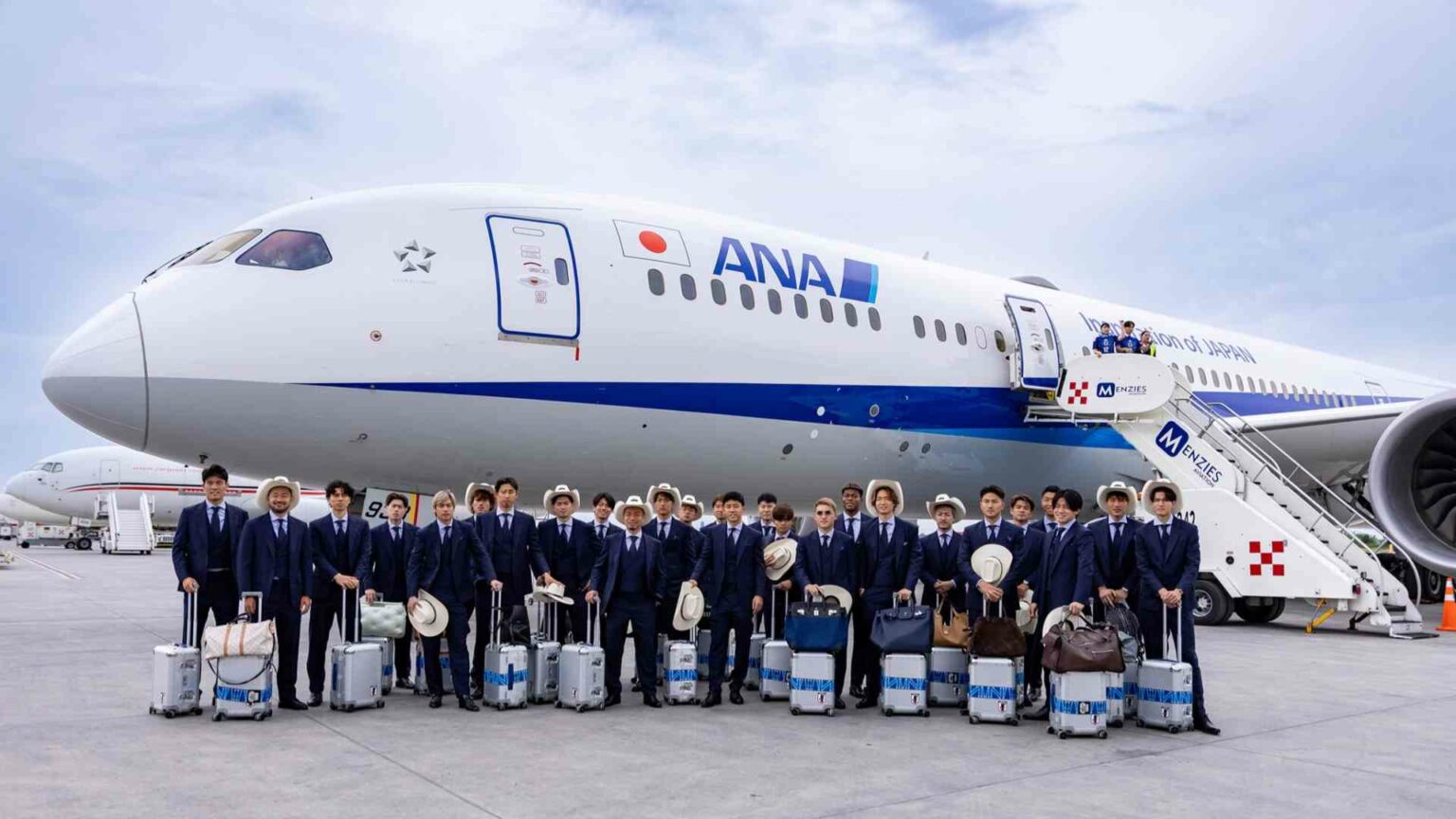 Selección de Japón llega a Monterrey